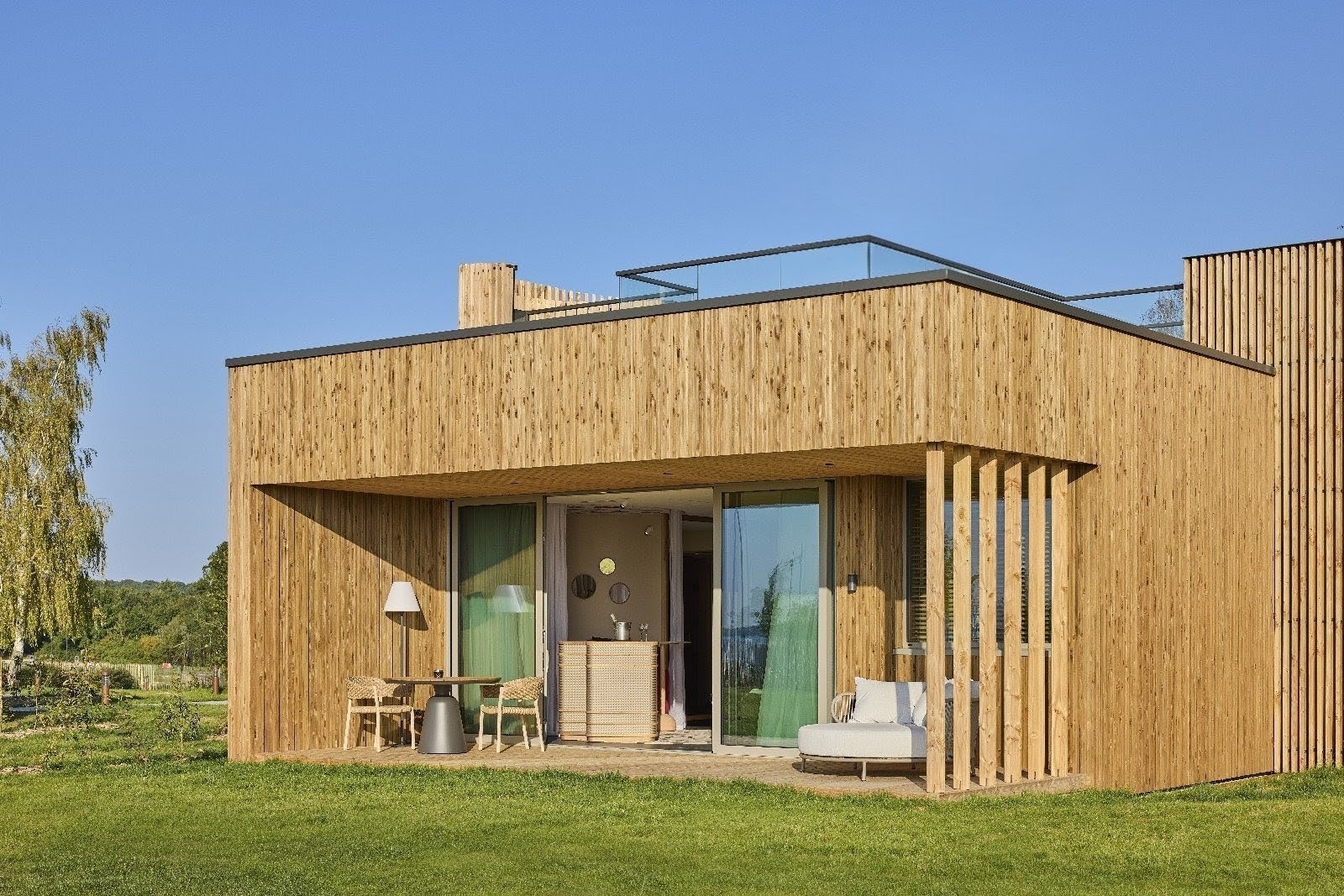 IMG-20251110-WA0000~2